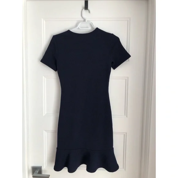 H&M Ruffled Hem Dress - Picture 2 of 4